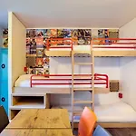 Hotelf1 Hotel