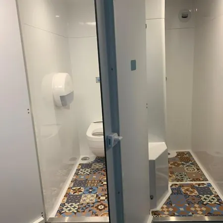 Hotel Hotelf1 *