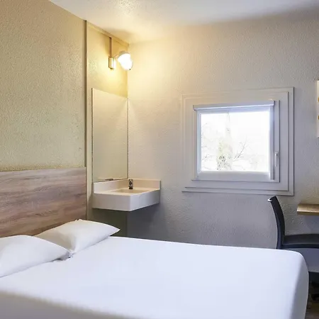 Hotelf1 Hotel *