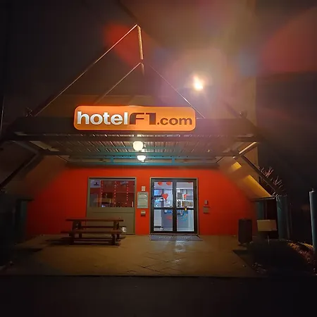 Hotelf1