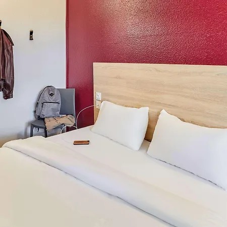 Hotel Hotelf1 *