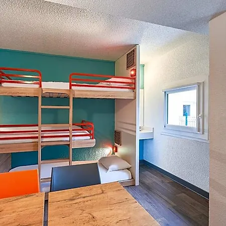 Hotelf1 Hotel